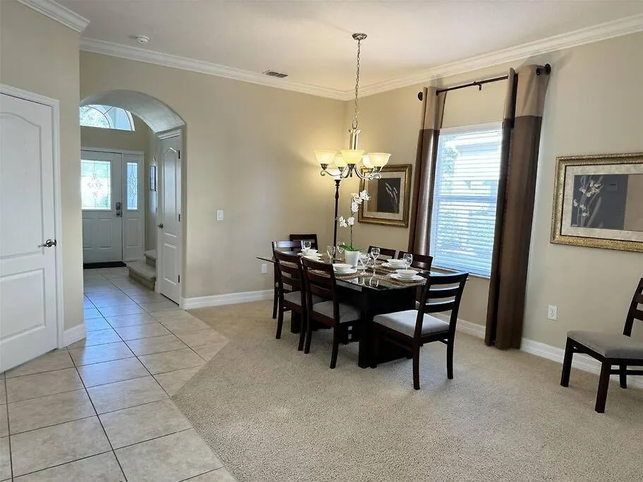 Villa 537 -Beautiful Private Home With Pool, Spa And Balcony Off Bedroom Davenport