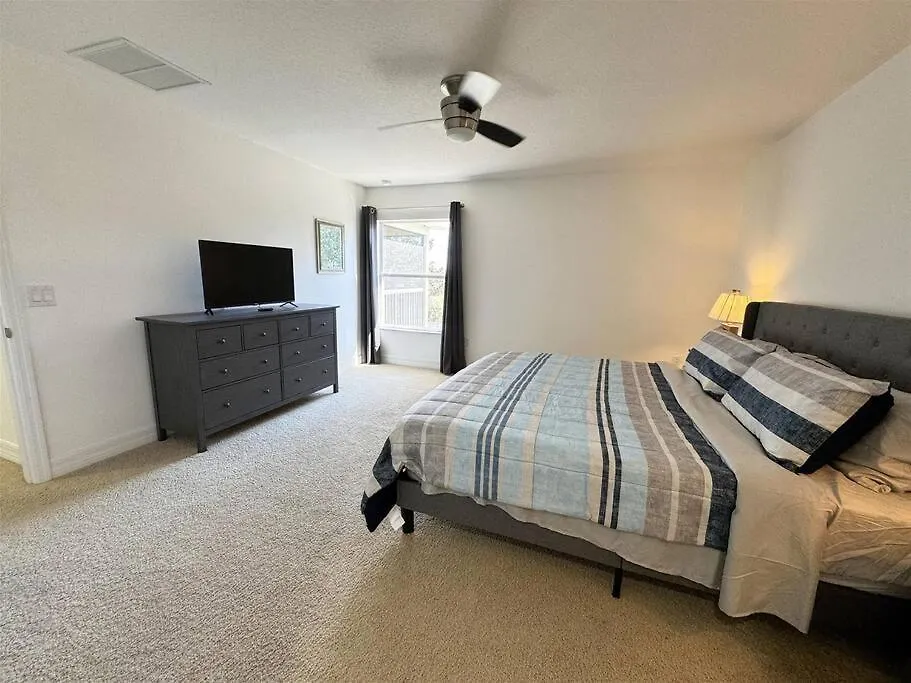 537 -Beautiful Private Home With Pool, Spa And Balcony Off Bedroom Davenport