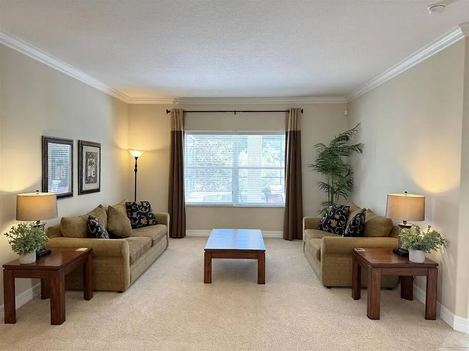 537 -Beautiful Private Home With Pool, Spa And Balcony Off Bedroom Davenport Villa