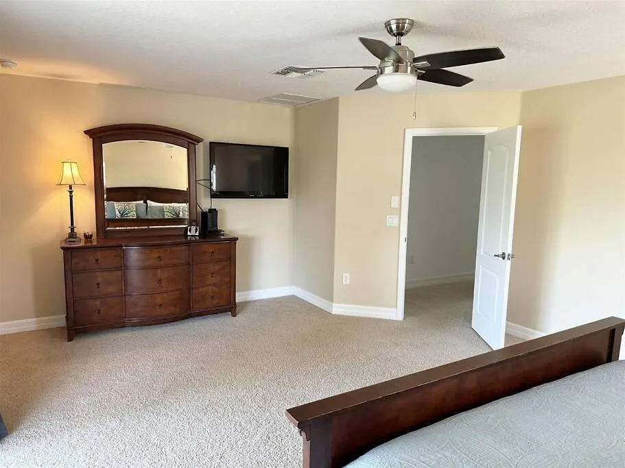 537 -Beautiful Private Home With Pool, Spa And Balcony Off Bedroom Davenport 0*,  United States